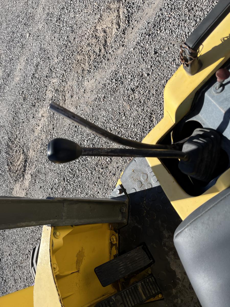 ./imagenes/INVOICE/2019/18037/KOMATSU WA30-5 (10).JPG